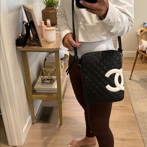 Chanel Black and White Cambon Quilted Crossbody Chanel bag. 
Early 2000s
